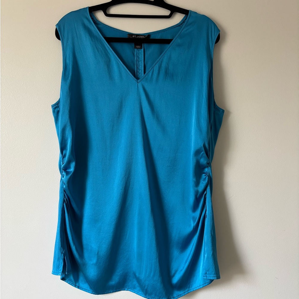 St. John silk tank large blue blouse